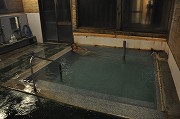 �k�C���̉���