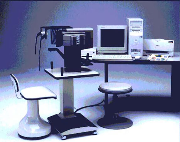 角膜形状解析装置 OTBTEK社（アメリカ製）
