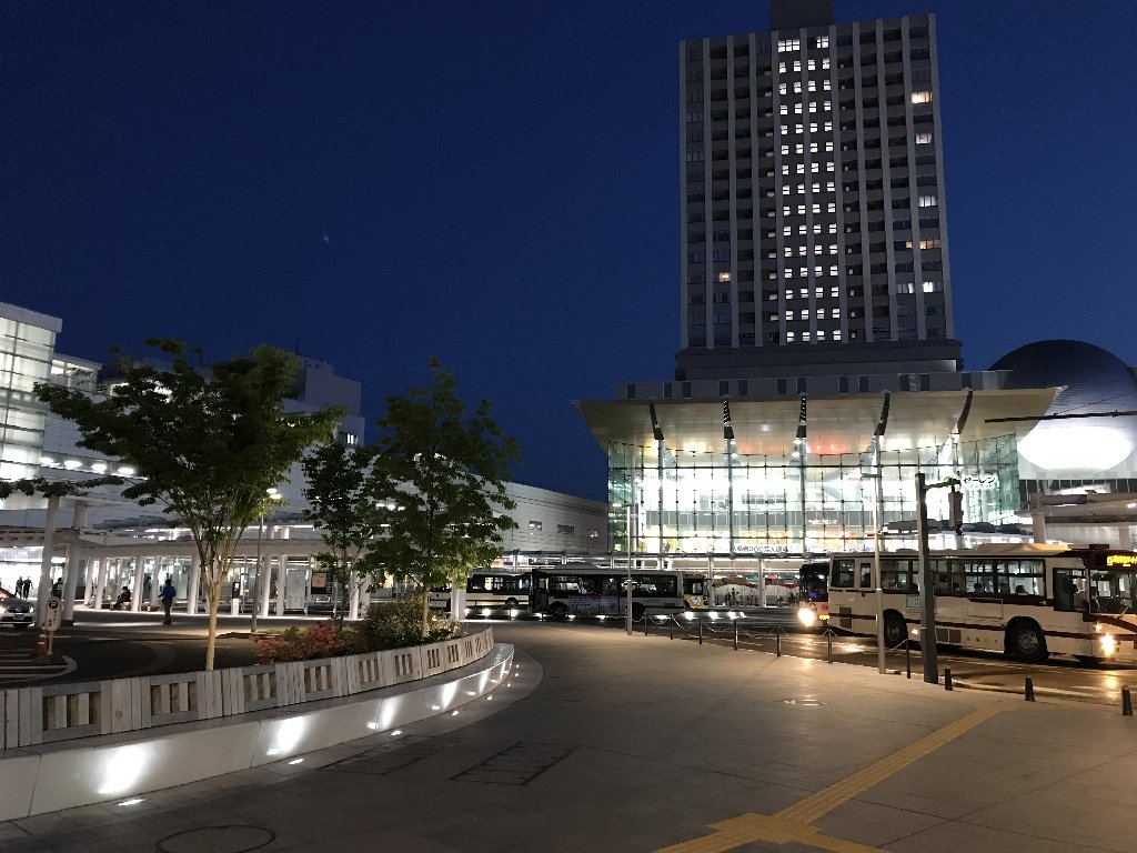 駅前その２