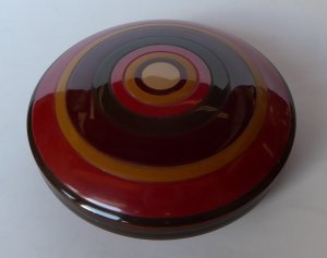 唐物写独楽香合