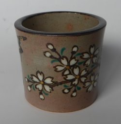 乾山写雲錦蓋置