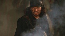 この地を立ち去れ、猶予は一日