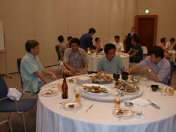 宴会中