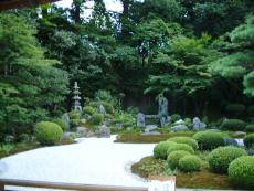 �뉀
